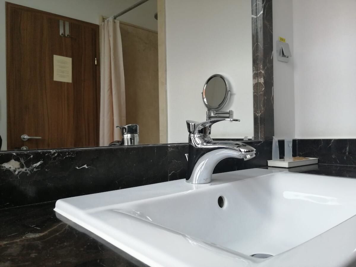 Отель Hotel Gott Брашов