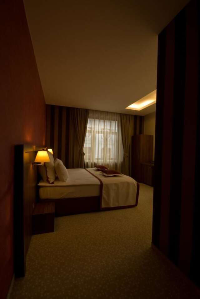 Отель Hotel Gott Брашов-13
