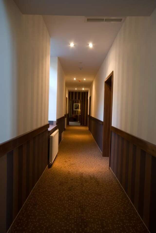 Отель Hotel Gott Брашов-17
