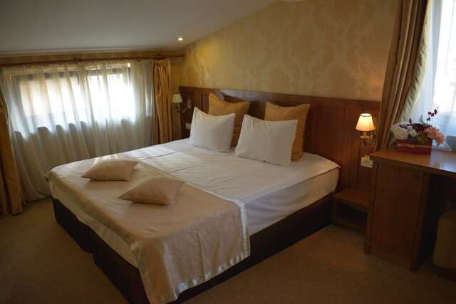 Отель Hotel Gott Брашов-20