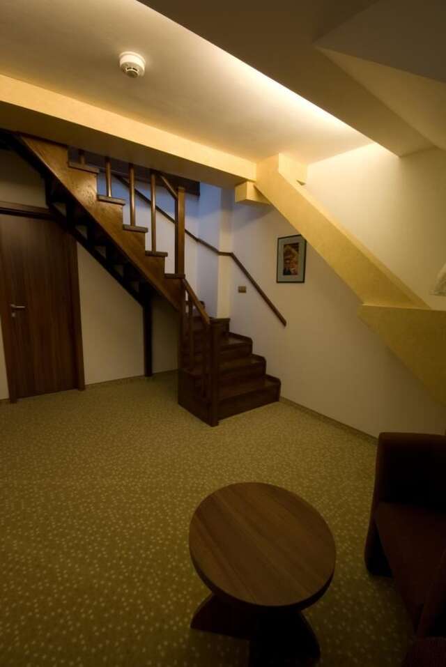 Отель Hotel Gott Брашов-33